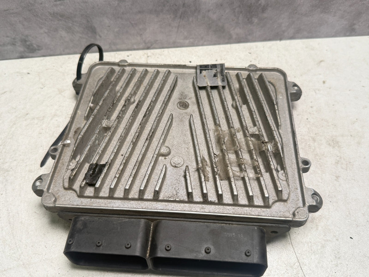 2006 2007 Mercedes-Benz E350 ECM ECU Engine Computer Module Unit A 272 153 37 79