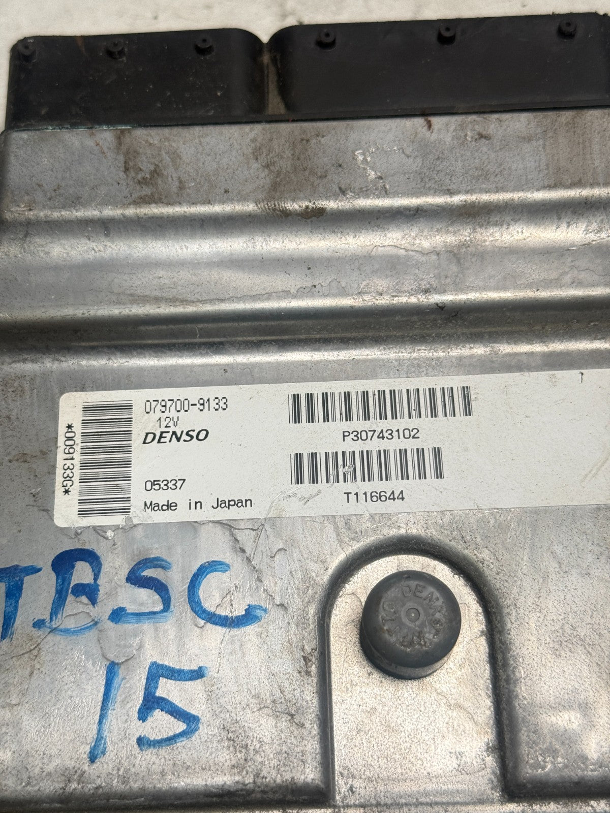 2006 Volvo S40 Engine Control Module OEM P30743102  / 079700-9133 CL0128 KB1