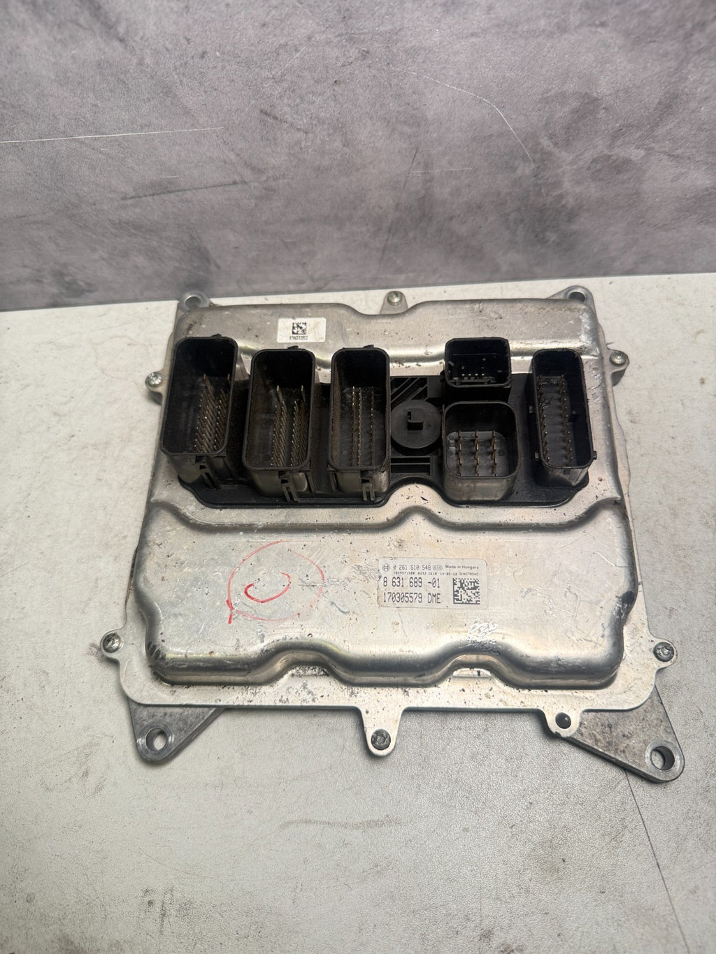 13-16 BMW 528i 8 631 689 -01 Computer Brain Engine Control ECU ECM EBX Module