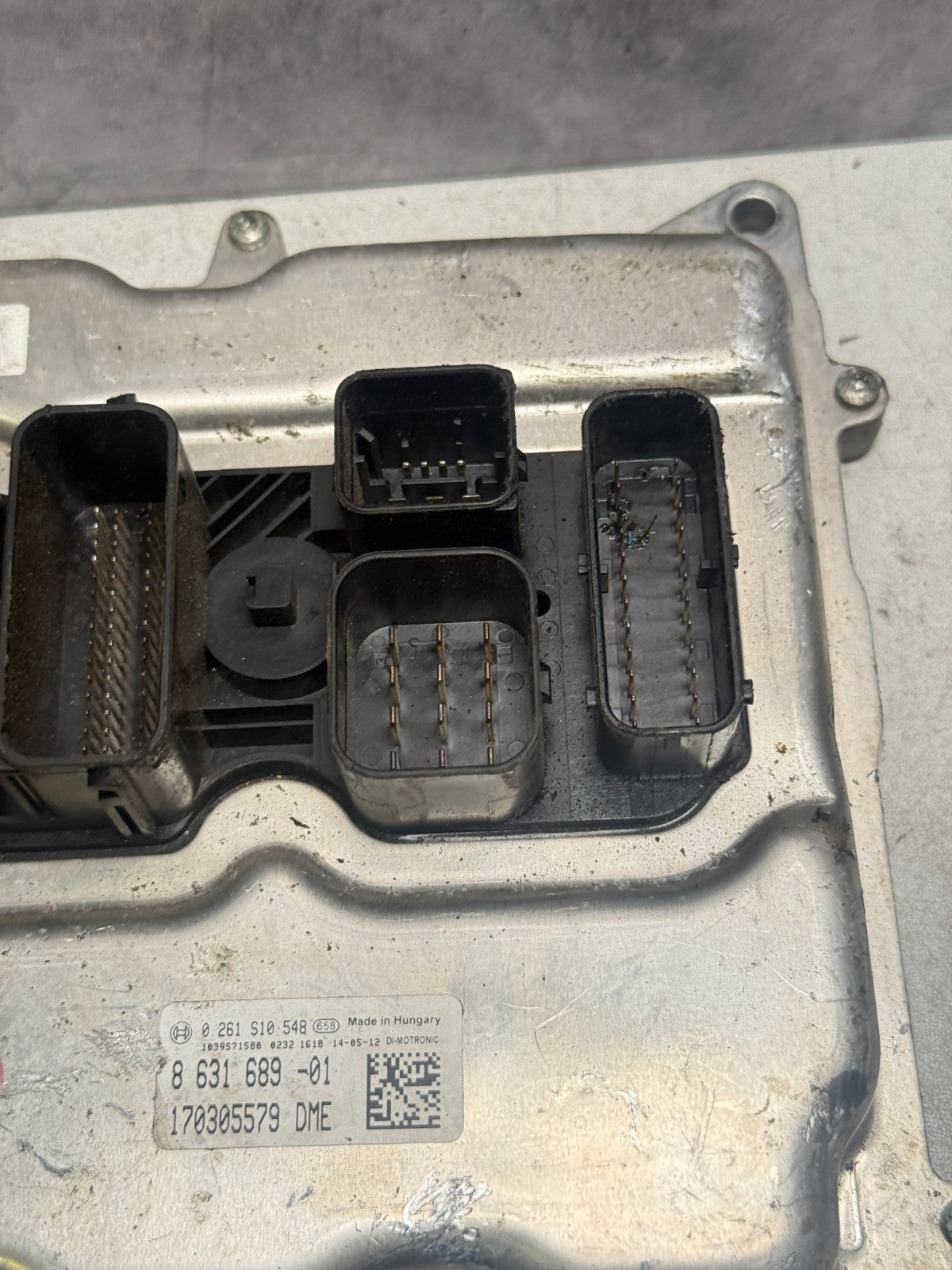 13-16 BMW 528i 8 631 689 -01 Computer Brain Engine Control ECU ECM EBX Module