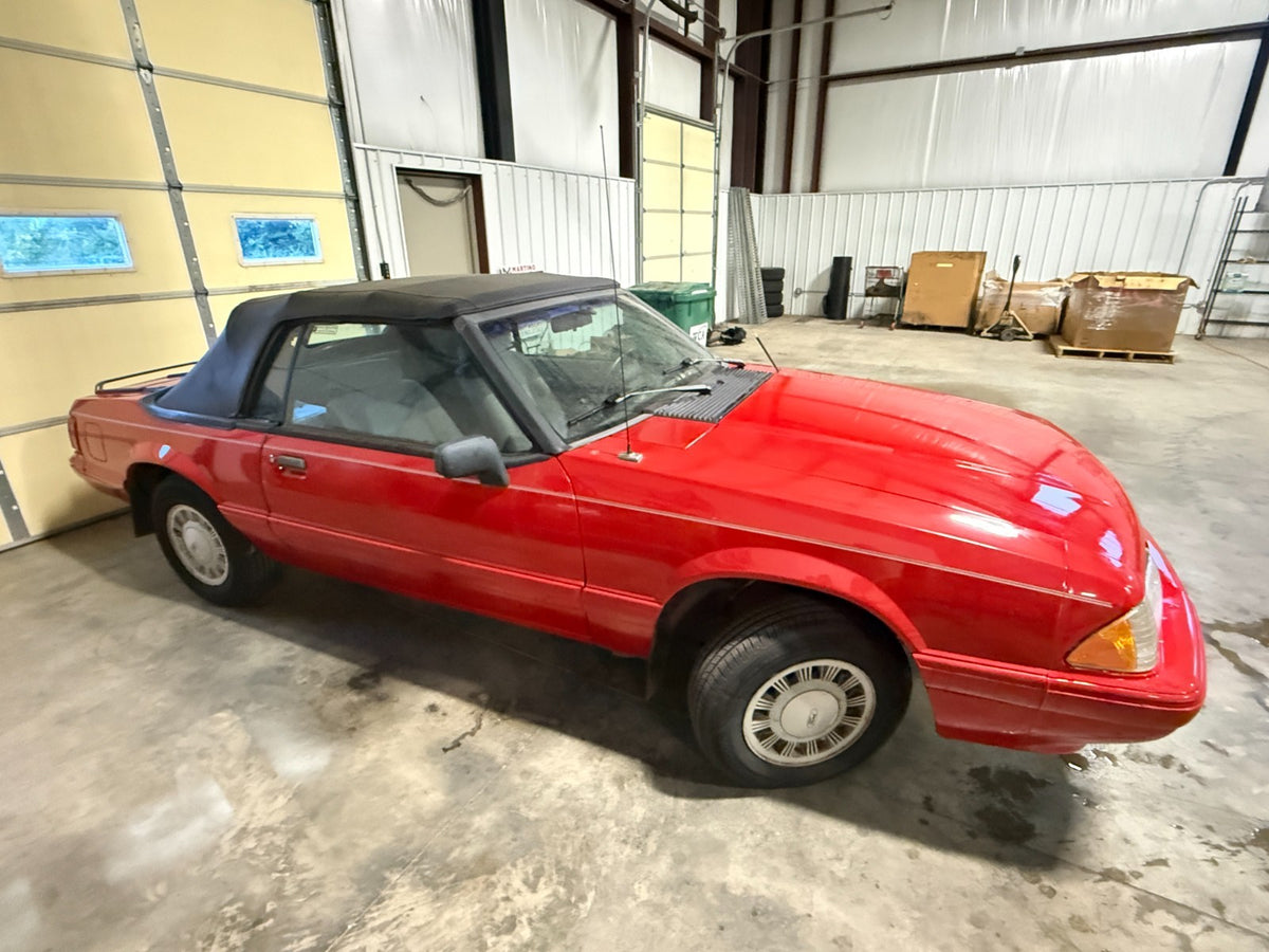 1993 Ford Mustang LX